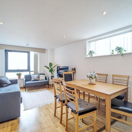 Guest Room In City Centre Near Key Attractions 리버풀 외부 사진