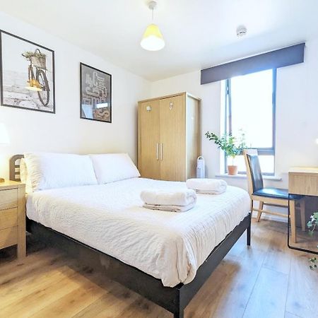 Guest Room In City Centre Near Key Attractions 리버풀 외부 사진