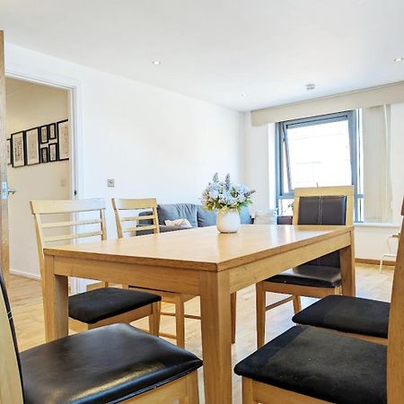 Guest Room In City Centre Near Key Attractions 리버풀 외부 사진